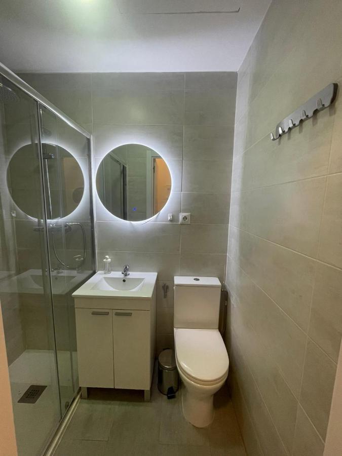 مدريد Apartamentos Jap Villaamil المظهر الخارجي الصورة